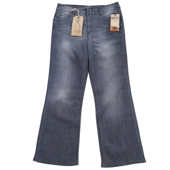 Ruff Hewn Women's‎ Faded Black Classic Boot Cut Jeans Size 10 Short NEW - Picture 1 of 15